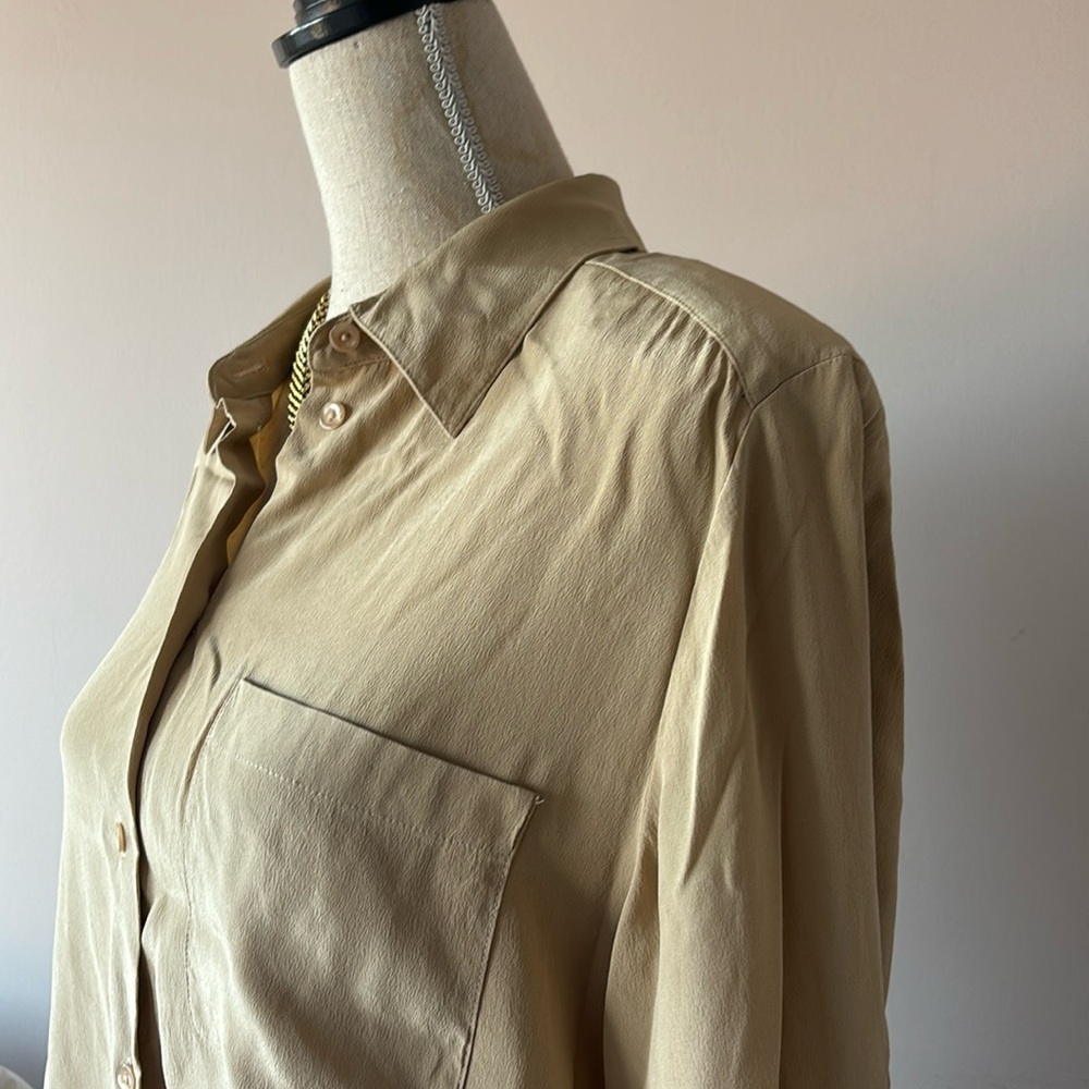 Vintage Silk button down shirt size L - Picture 2 of 8